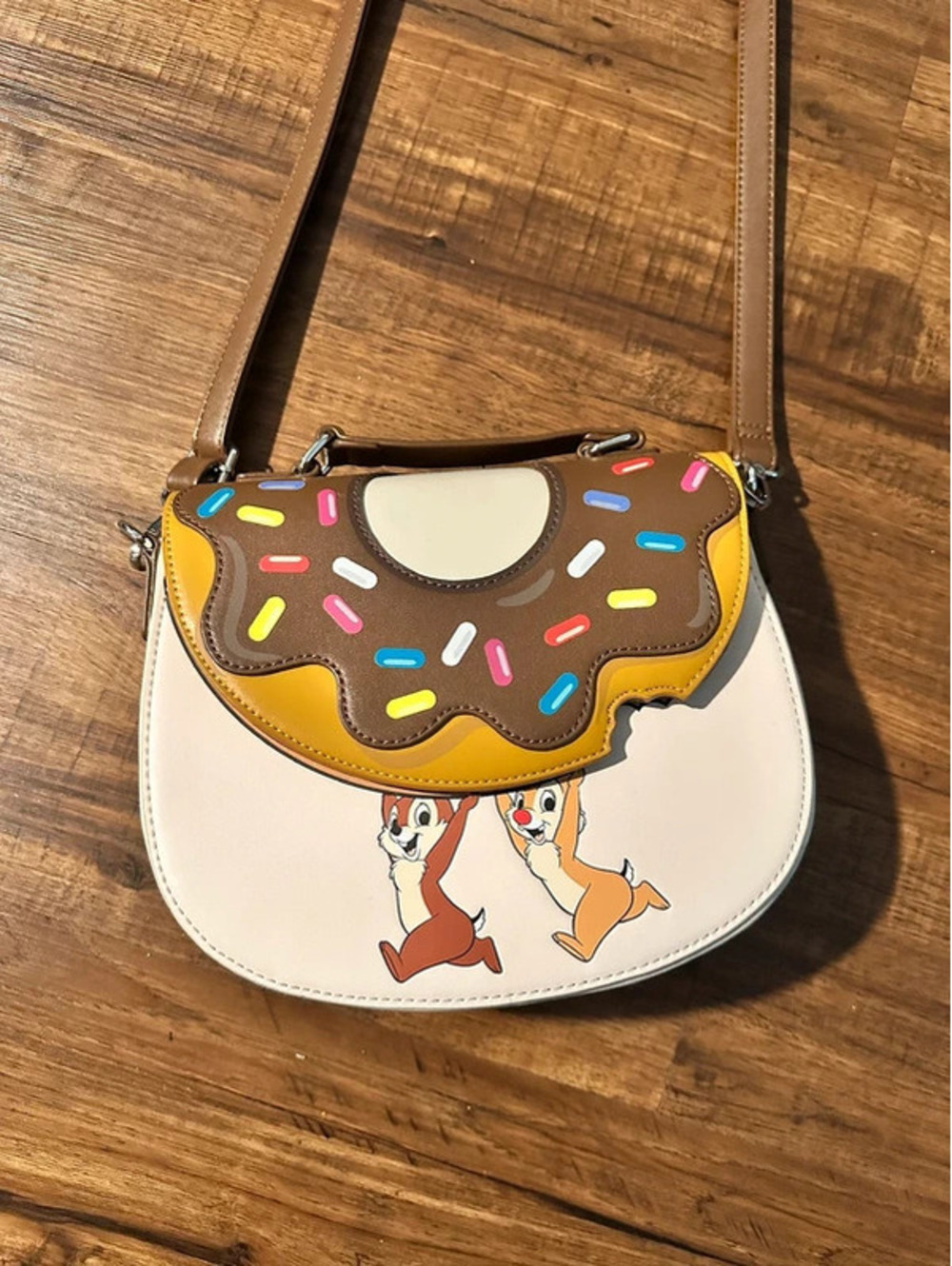 Disney loungefly purse chip and dale with doughnut